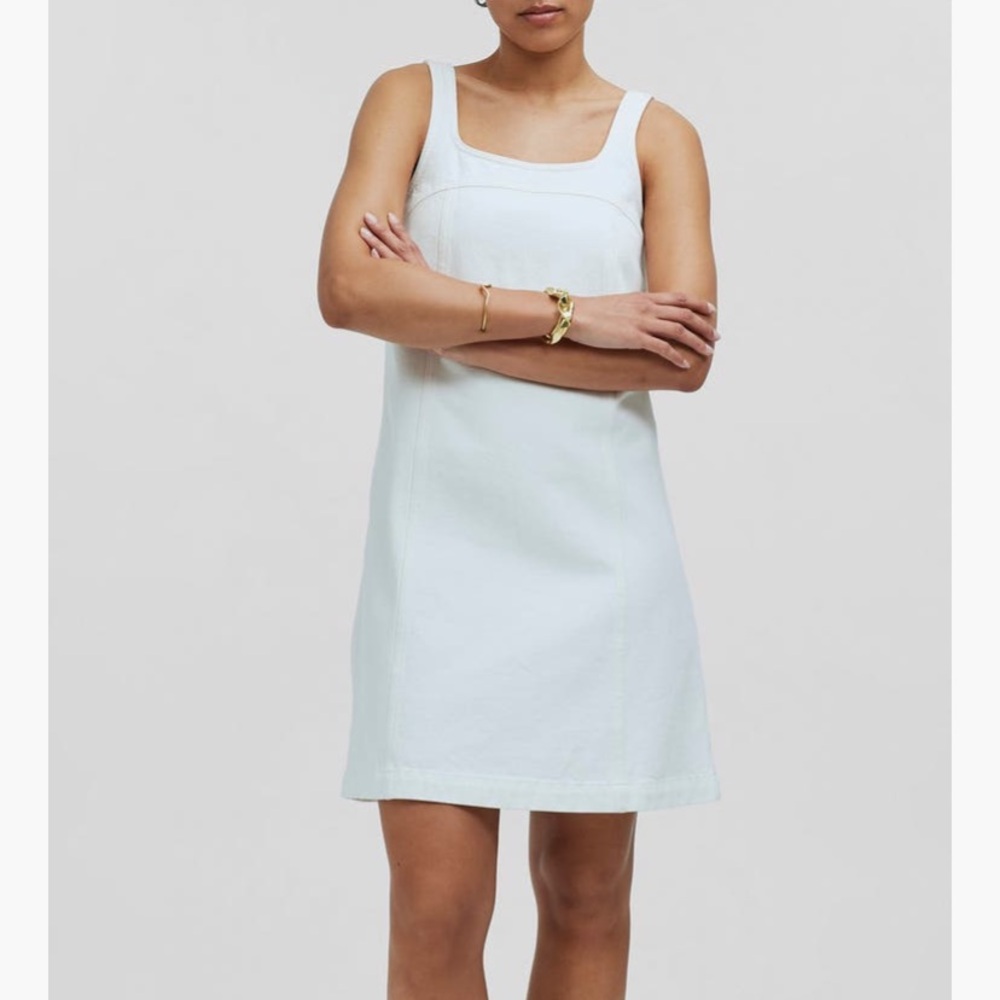 Madewell white denim shift dress. Size 10, but runs large. More like a size 12.